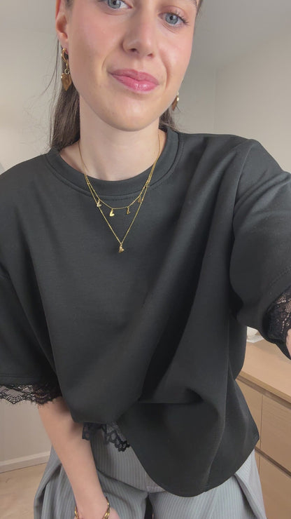 Split shirt met kant - zwart